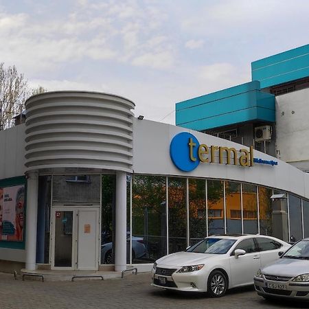 Large Apartment Near The Airport And City Center Chisinau Exterior photo