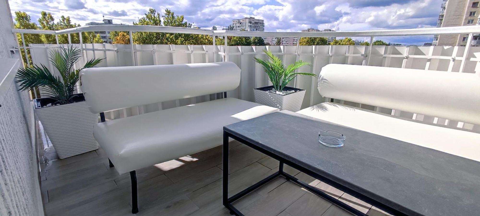 Large Apartment Near The Airport And City Center Chisinau Exterior photo